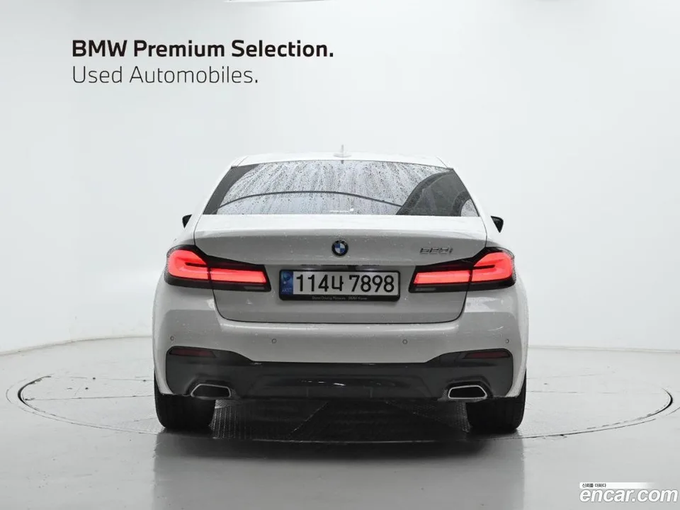 BMW 5 Series 520i M 2023 — миниатюра 4
