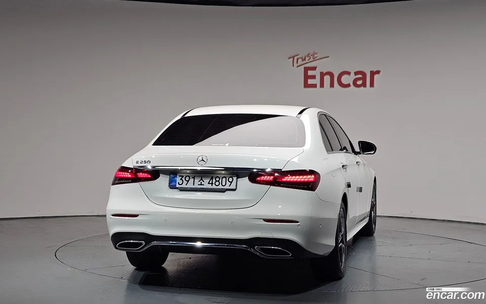 Mercedes-Benz E-Class E250 AMG Line 2022 — миниатюра 4