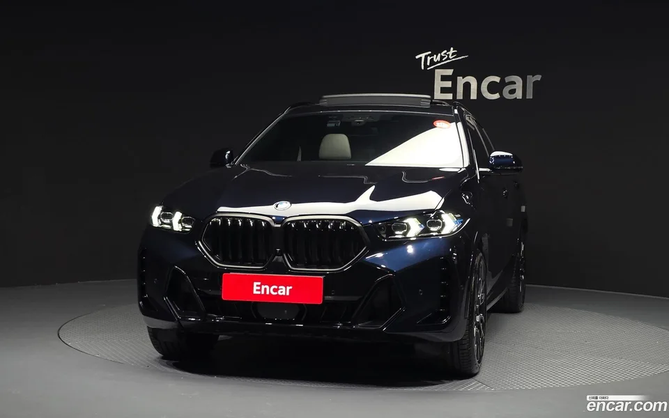 BMW X6 xDrive40i M 2025 — миниатюра 3