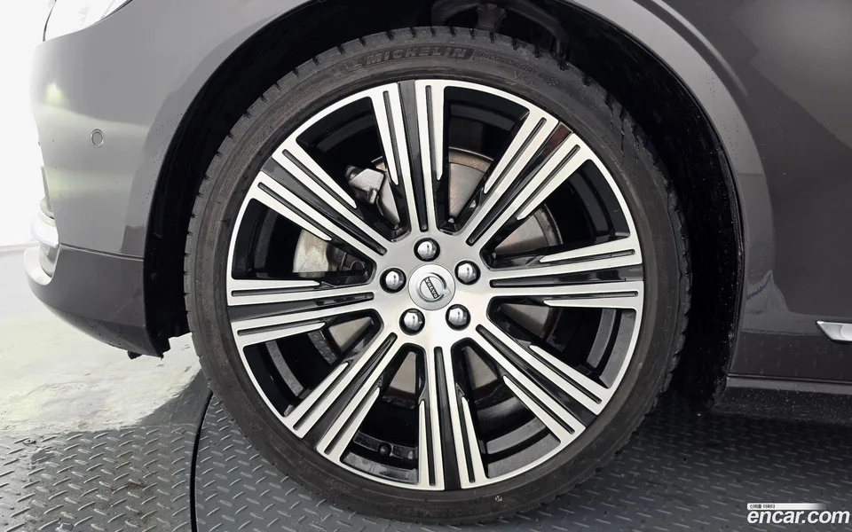Volvo S90 B6 AWD 2023 — миниатюра 2