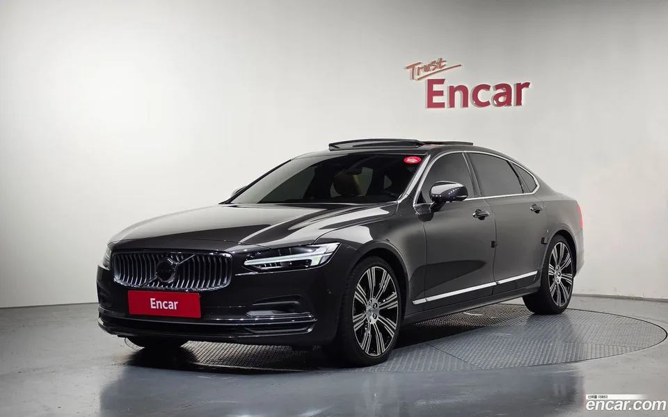 Volvo S90 2023