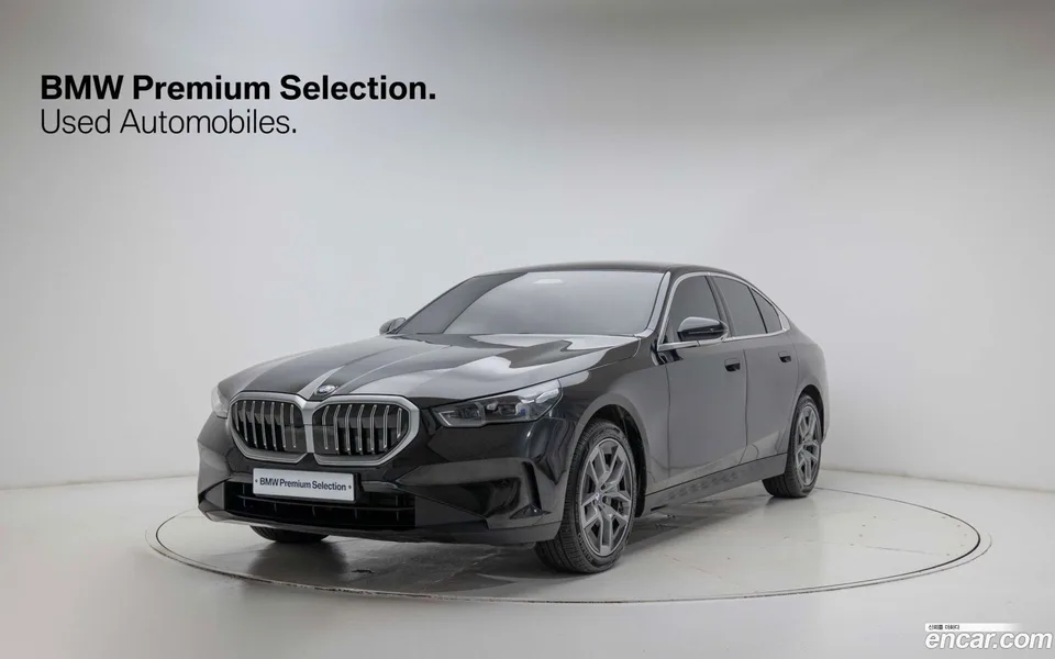 BMW 5 Series 2024