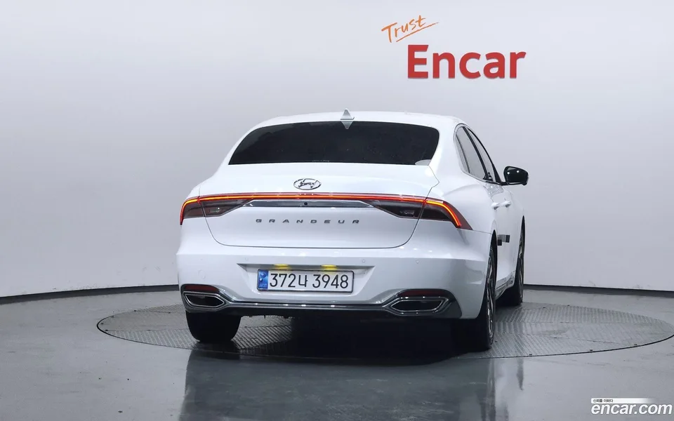 Hyundai Grandeur IG Hybrid 2022 — миниатюра 4
