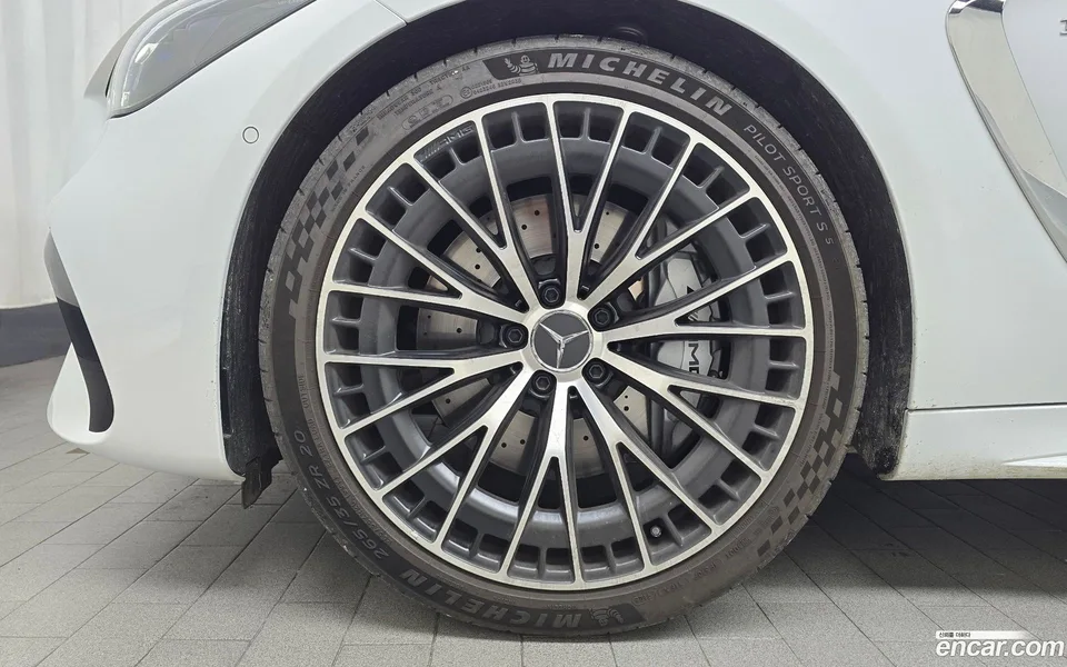 Mercedes-Benz CLE-Class AMG CLE53 4MATIC+ 2026 — миниатюра 5