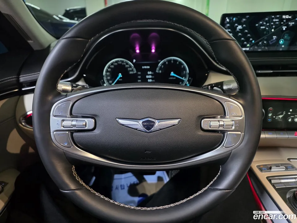 Genesis GV70 2.5T AWD 2022 — миниатюра 2