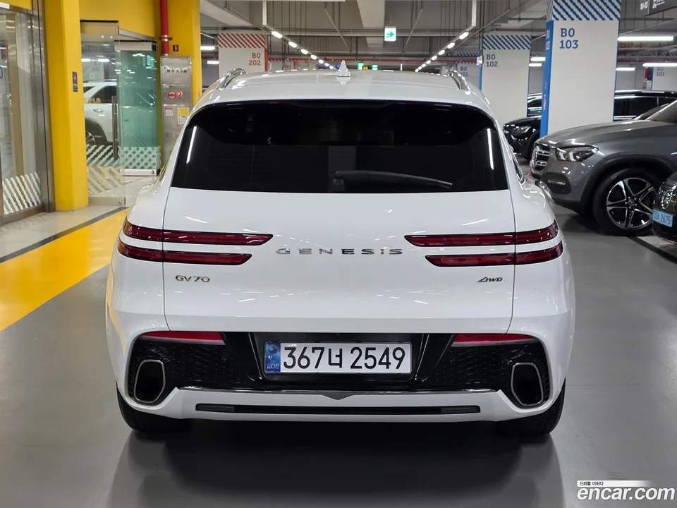 Genesis GV70 2.5T AWD 2022 — миниатюра 4