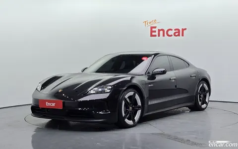 Porsche Taycan 2025 купить в Москве