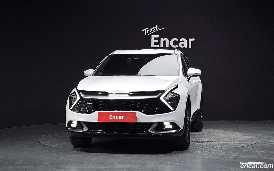 Kia Sportage Hybrid 2WD 2024 — миниатюра 3