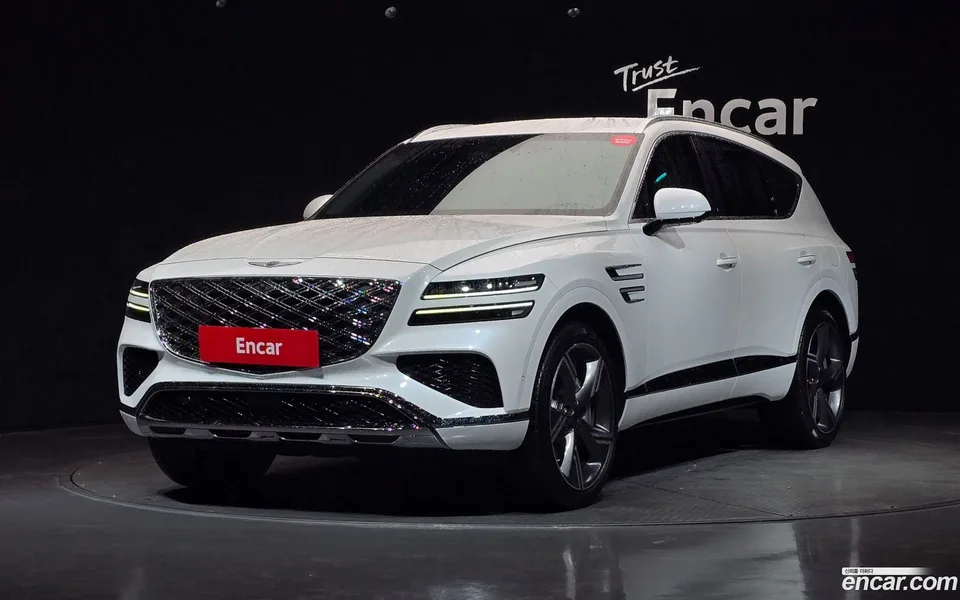 Genesis GV80 2.5T AWD 2024 — фото 1, купить с доставкой в Москву