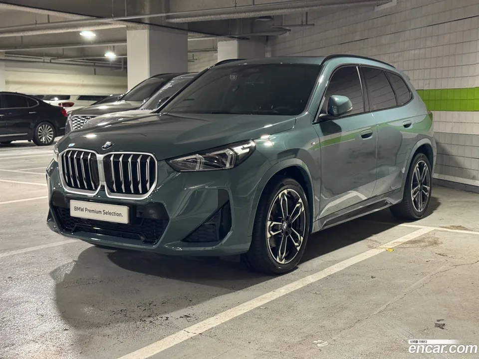 BMW X1 xDrive 20i M 2025 — photo 1, buy with delivery to Moscow