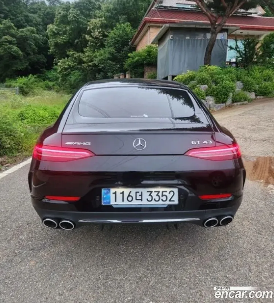 Mercedes-Benz AMG GT 4 43 4MATIC+ 2024 — thumbnail 4
