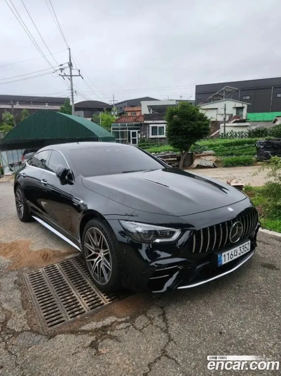 Mercedes-Benz AMG GT 2024