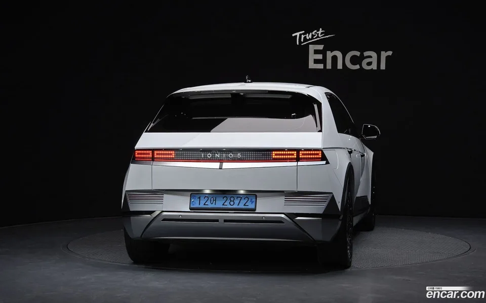Hyundai Ioniq 5 2024 — thumbnail 4