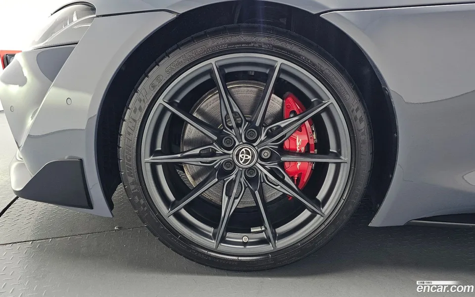 Toyota 5 GR 3.0 2023 — миниатюра 5