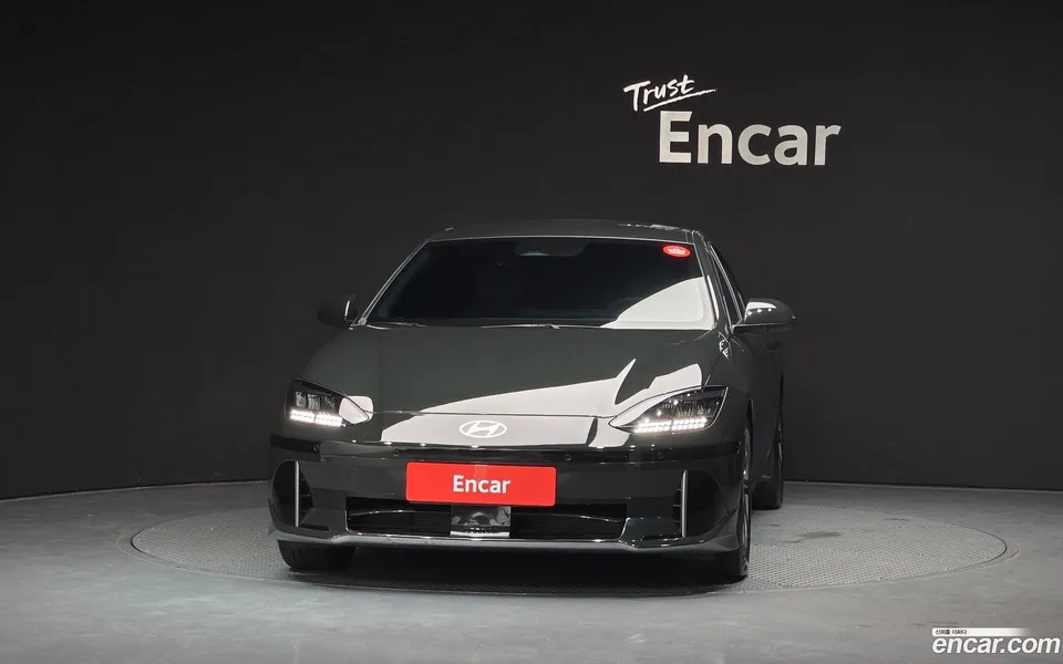 Hyundai Ioniq 6 2023 — thumbnail 3