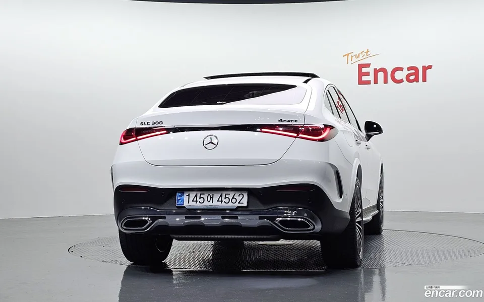 Mercedes-Benz GLC-Class GLC300 4MATIC 2024 — миниатюра 4