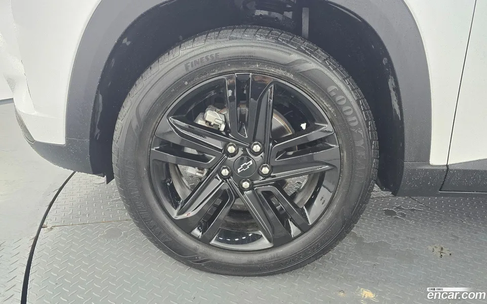 Chevrolet Trax Crossover 1.2 ACTIV 2024 — миниатюра 5