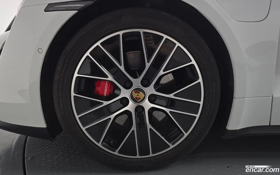 Porsche Taycan 4S 2022 — миниатюра 2