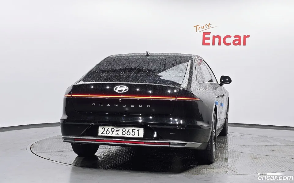 Hyundai Grandeur 2.5 2WD 2023 — thumbnail 4