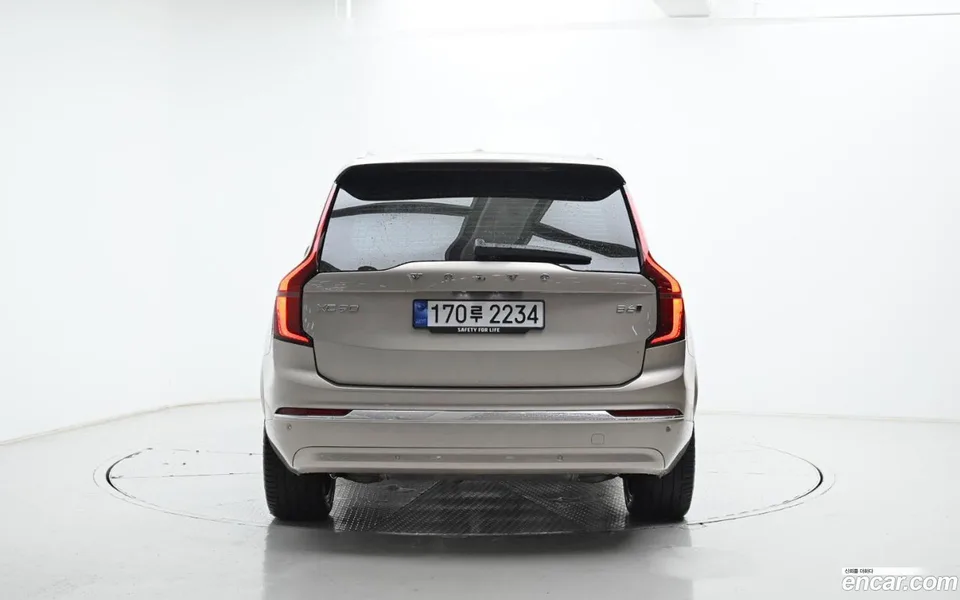 Volvo XC90 B6 2026 — миниатюра 5