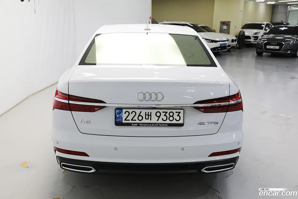Audi A6 45 TFSI 2023 — миниатюра 5