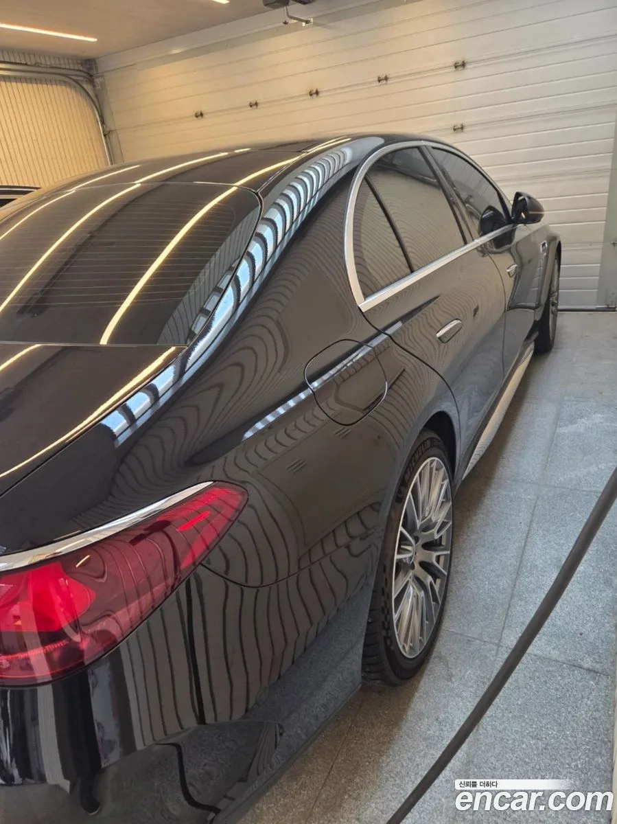 Mercedes-Benz E-Class AMG E53e 4MATIC+ 2025 — миниатюра 3