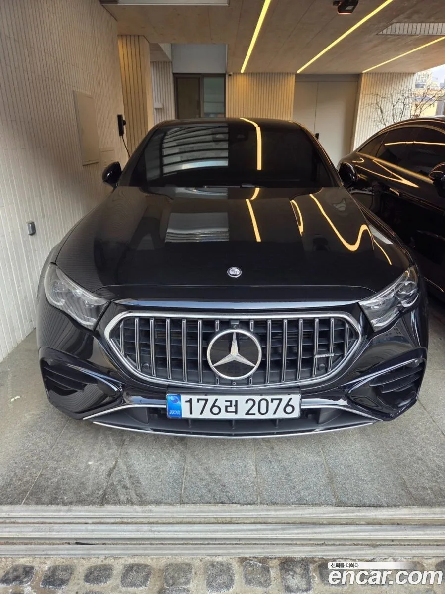 Mercedes-Benz E-Class 2025