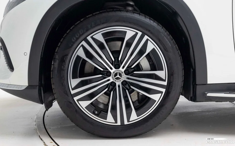 Mercedes-Benz EQS SUV EQS450 4MATIC 2025 — миниатюра 2