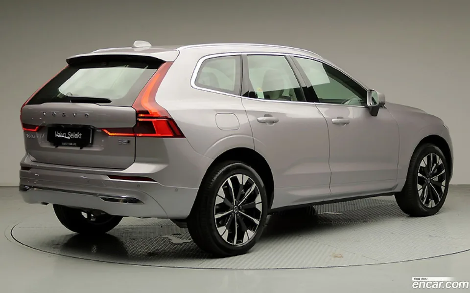 Volvo XC60 B5 2026 — миниатюра 4