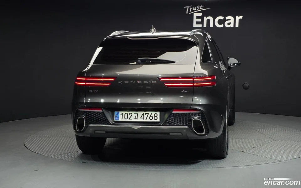 Genesis GV70 2.5T AWD 2023 — thumbnail 4
