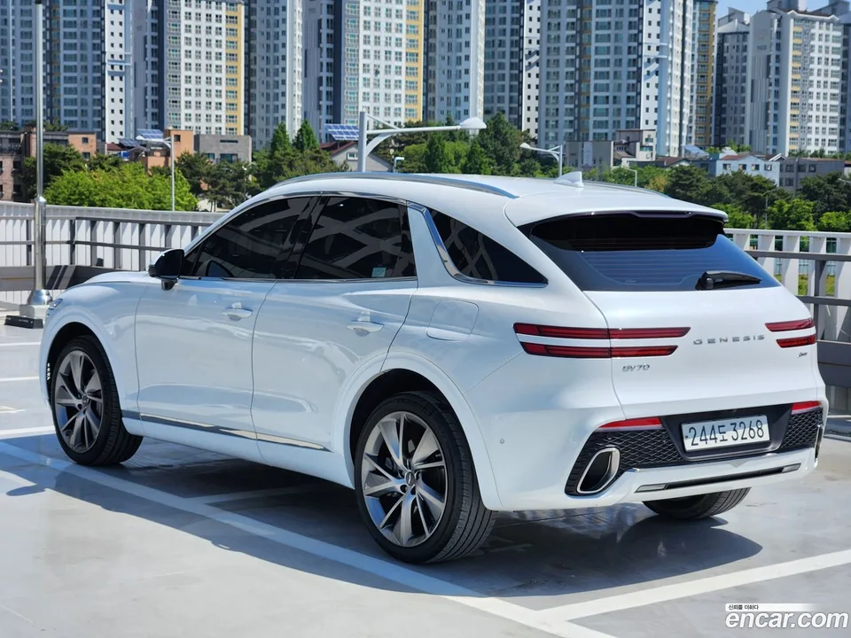 Genesis GV70 2.5T AWD 2022 — миниатюра 3