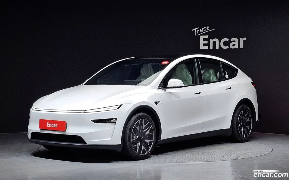 Tesla Model Y 2026