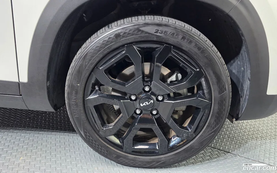 Kia Seltos 1.6 2WD 2023 — миниатюра 2