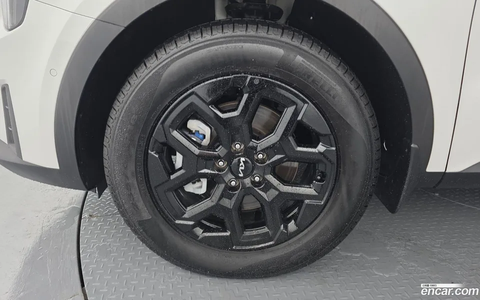 Kia Sorento HEV 1.6 2WD 2023 — миниатюра 5