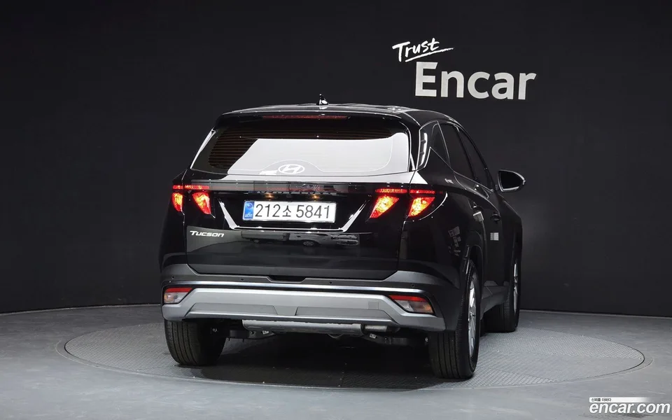 Hyundai Tucson NX4 1.6 2WD 2025 — миниатюра 4