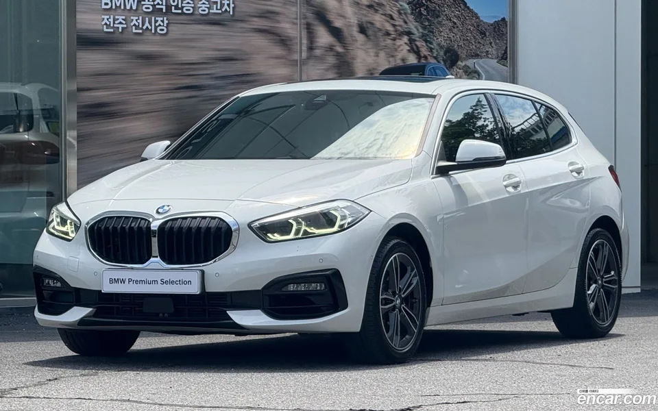 BMW 1 Series 2022