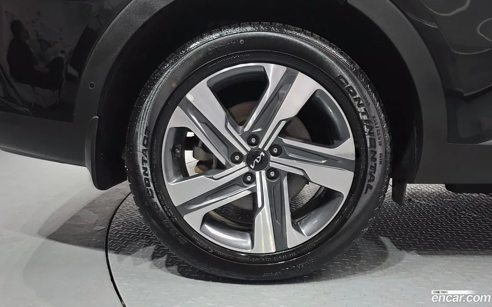 Kia Sorento HEV 1.6 4WD 2023 — миниатюра 2
