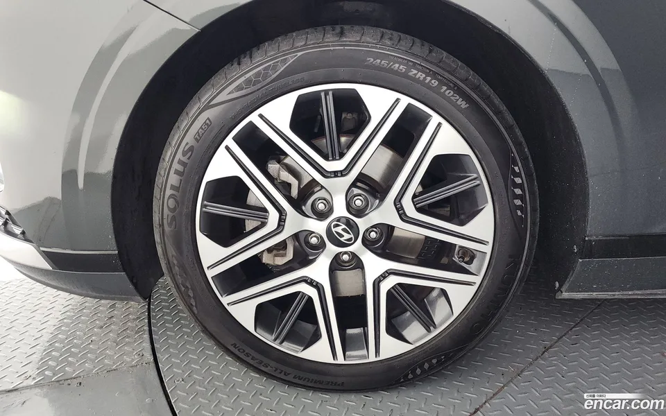 Hyundai Grandeur 2.5 2WD 2023 — миниатюра 5