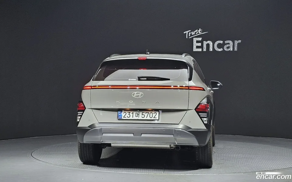 Hyundai Kona 1.6 2WD 2024 — миниатюра 4