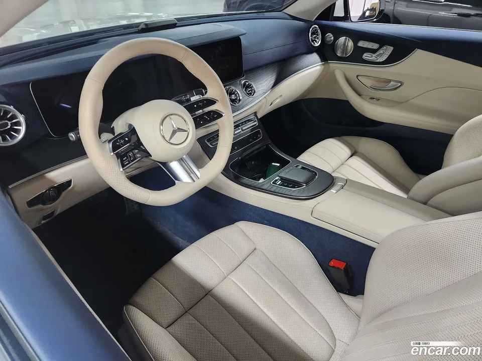 Mercedes-Benz E-Class E300d 4MATIC 2022 — миниатюра 4