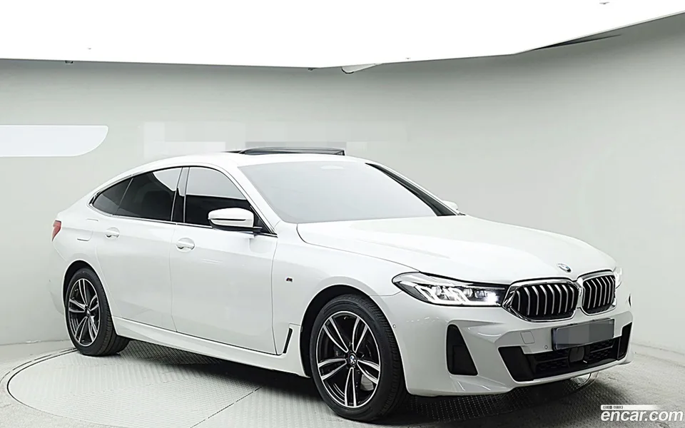 BMW 6 Series GT 620d M 2022 — photo 1, buy with delivery to Moscow