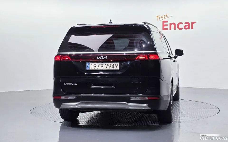 Kia Carnival 9 2022 — миниатюра 4