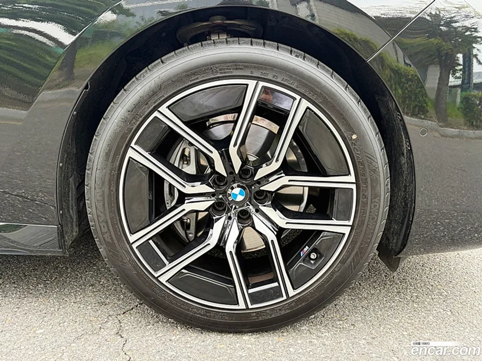 BMW 7 Series 740d xDrive M 2025 — миниатюра 2