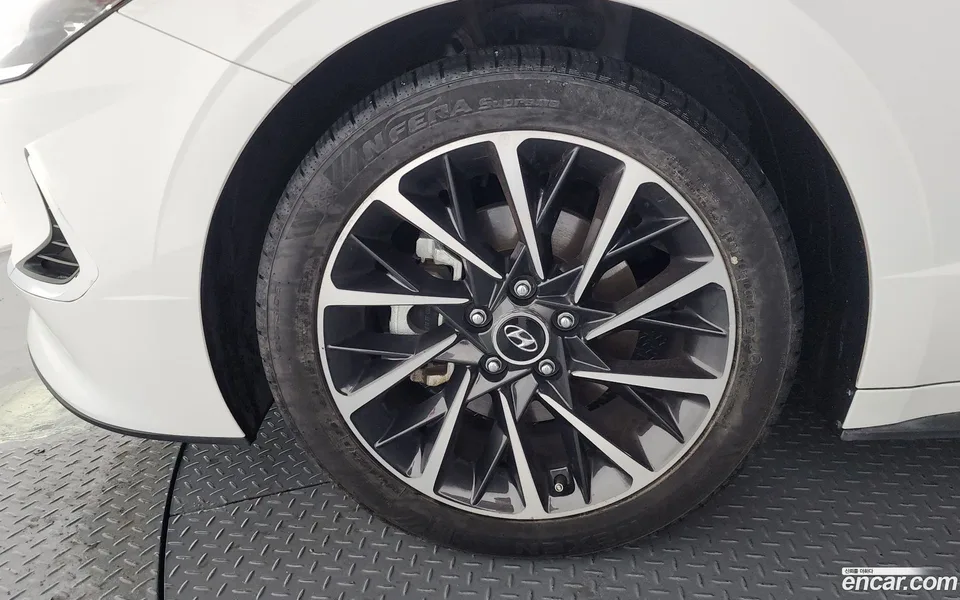 Hyundai Sonata Hybrid 2023 — миниатюра 5