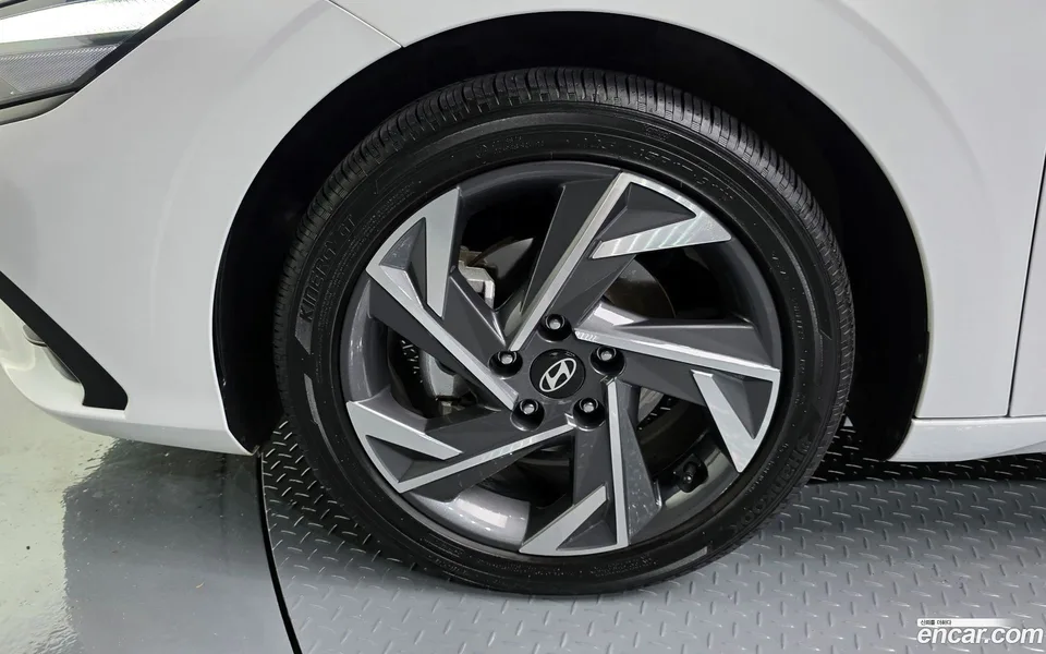 Hyundai Avante CN7 1.6 2024 — миниатюра 5