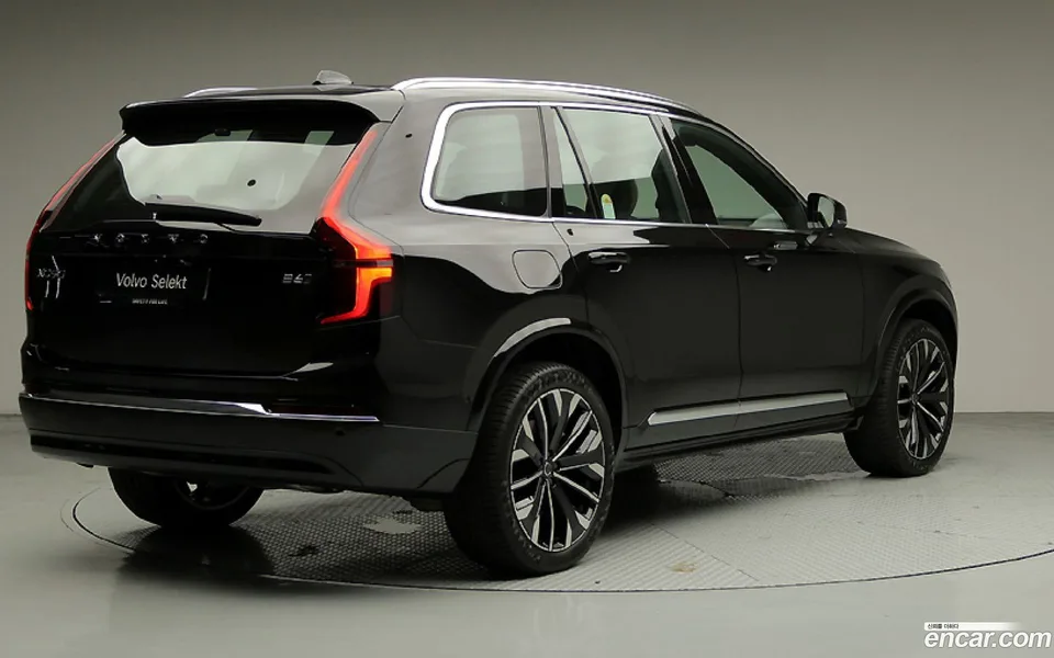 Volvo XC90 B6 2026 — миниатюра 3