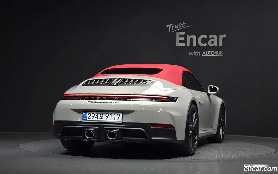 Porsche 911 (992) 4 GTS 2025 — миниатюра 4