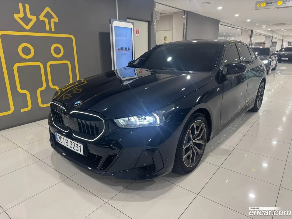 BMW 5 Series 2024