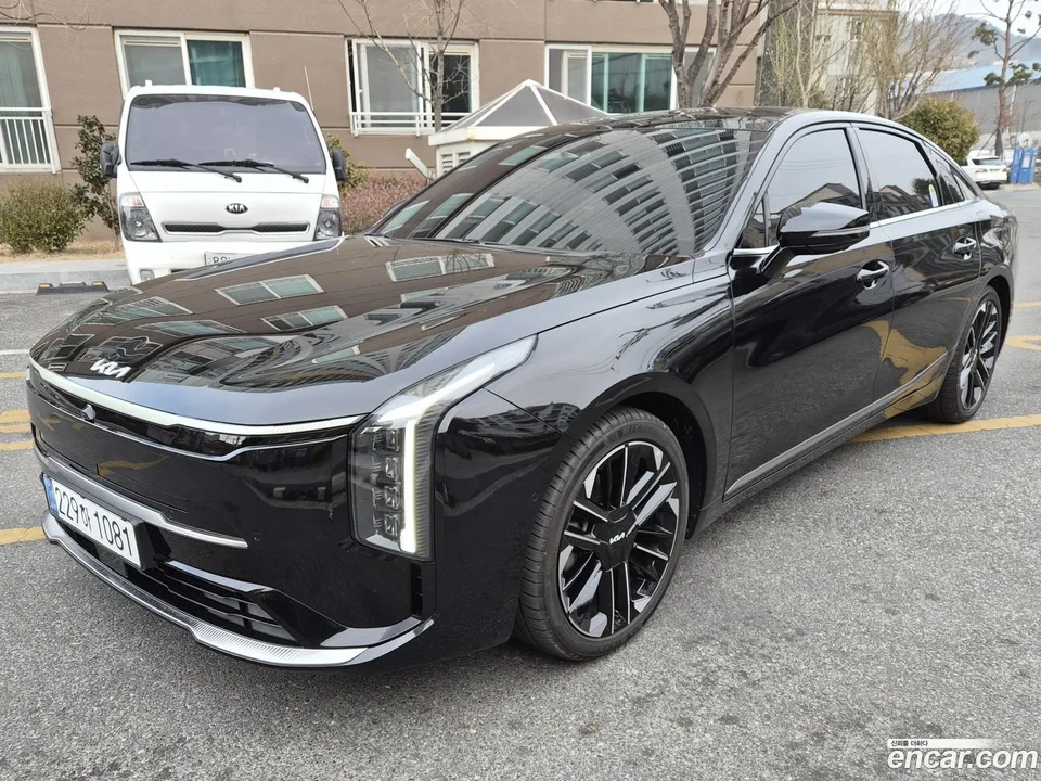 Kia K8 2.5 2WD 2025 — photo 1, buy with delivery to Moscow
