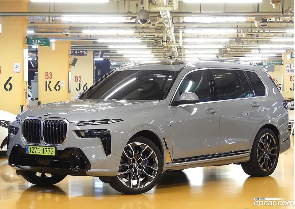 BMW X7 xDrive 40d M 6 2024 — photo 1, buy with delivery to Moscow